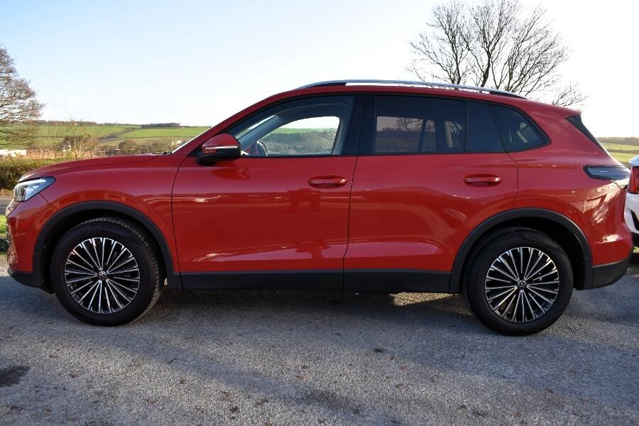 Used Volkswagen Tiguan 2024 for sale - 77377344: Photo 4