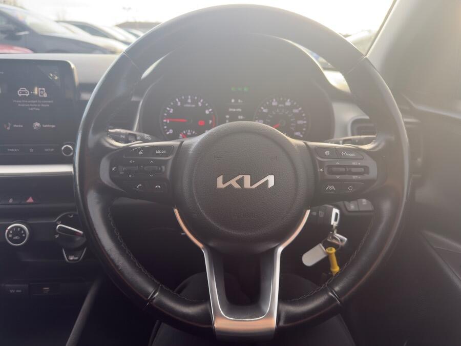 Used Kia Stonic 2023 for sale - 76592076: Photo 17