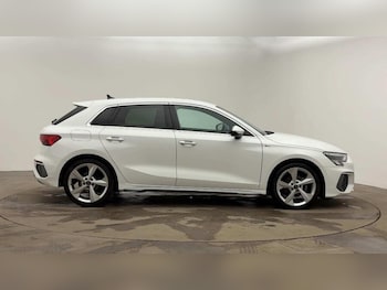 Used Audi A3 2023 for sale - 76327083: Photo 3