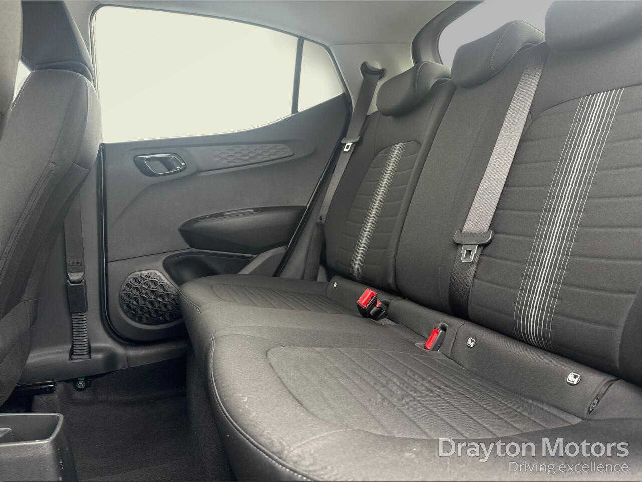 Used Hyundai i10 2023 for sale - 77523789: Photo 14