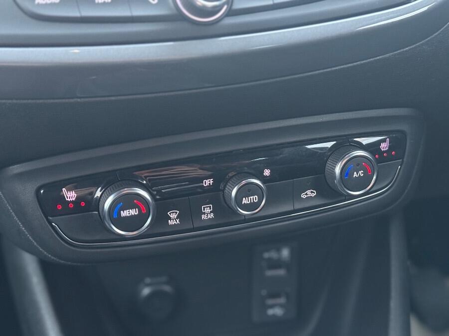 Used Vauxhall Crossland 2022 for sale - 76613152: Photo 9