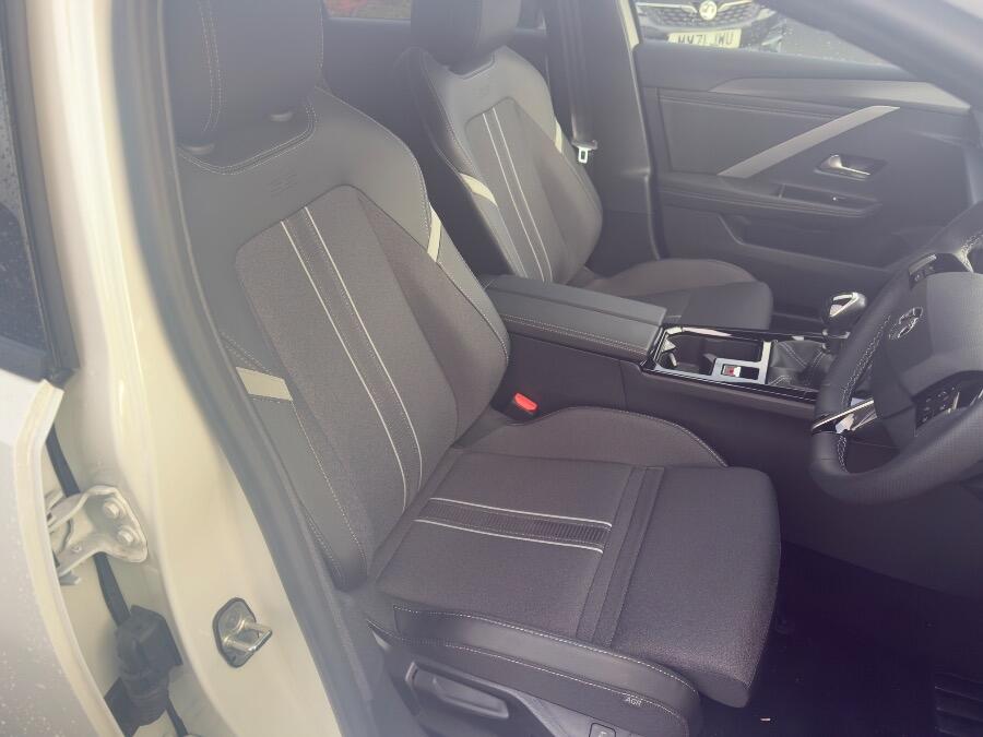 Used Vauxhall Astra 2025 for sale - 77331604: Photo 39