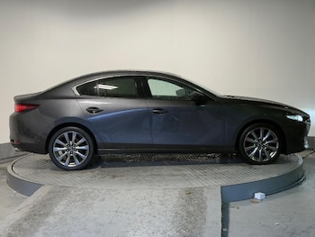 Used Mazda Mazda3 2019 for sale - 76472312: Photo