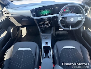 Used Vauxhall Mokka Electric 2026 for sale - 78157197: Photo