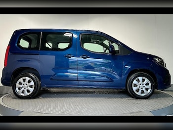 Used Vauxhall Combo Life 2020 for sale - 75623196: Photo