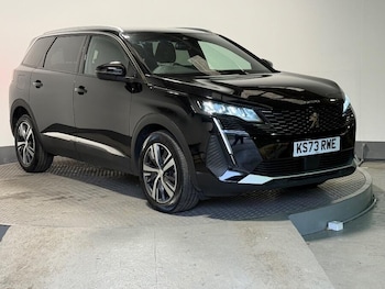 Peugeot - 5008