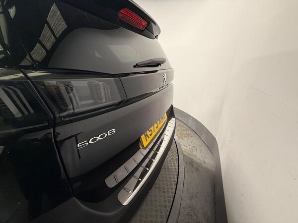 Used Peugeot 5008 2023 for sale - 76226525: Photo 24