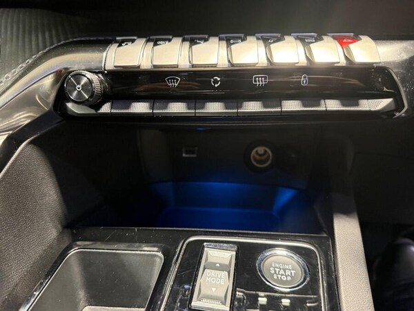 Used Peugeot 5008 2023 for sale - 76226525: Photo 35