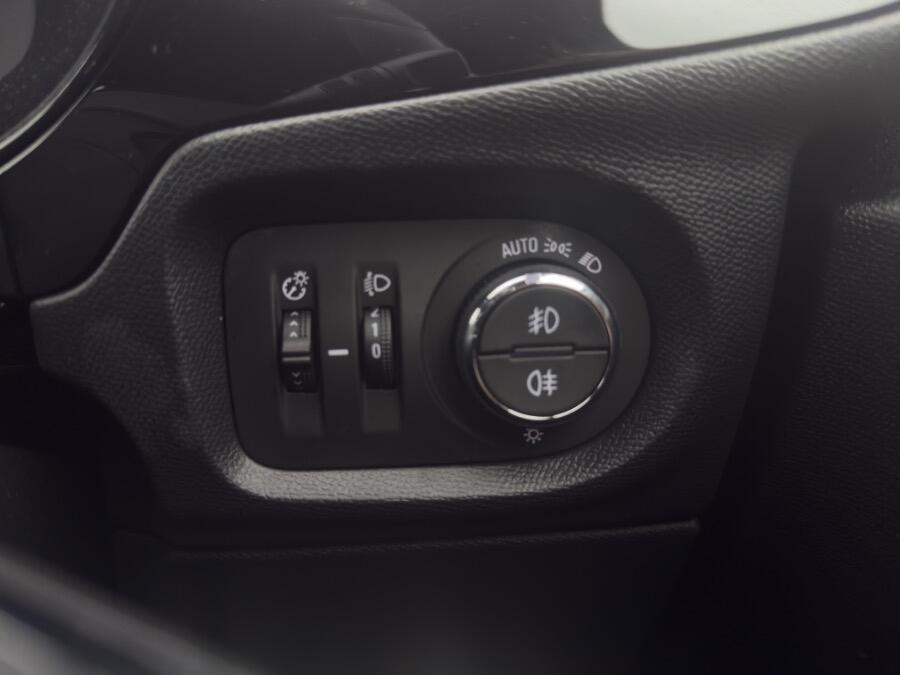 Used Vauxhall Corsa 2023 for sale - 76646179: Photo 6