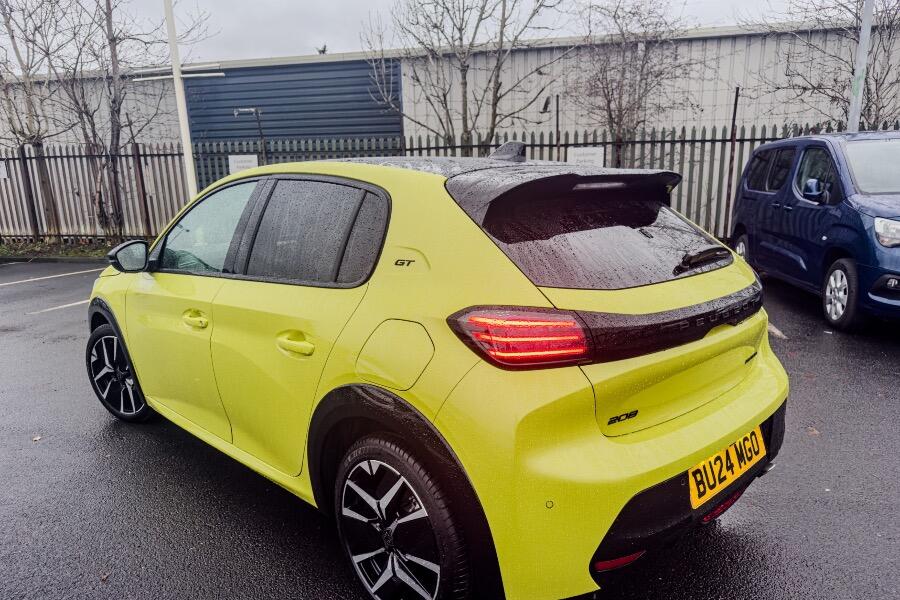 Used Peugeot 208 2024 for sale - 77344197: Photo 2