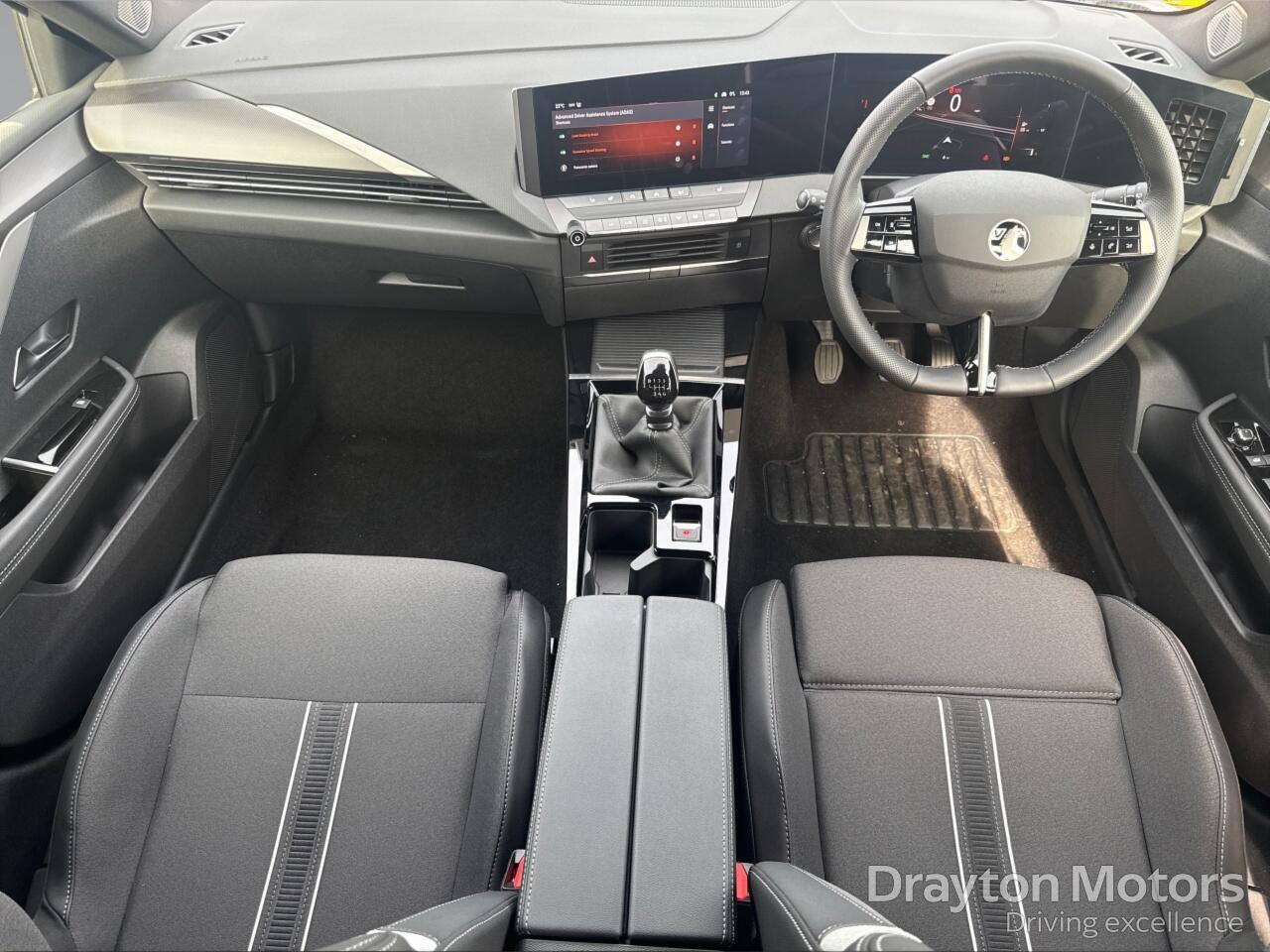 Used Vauxhall Astra 2026 for sale - 77440692: Photo 2