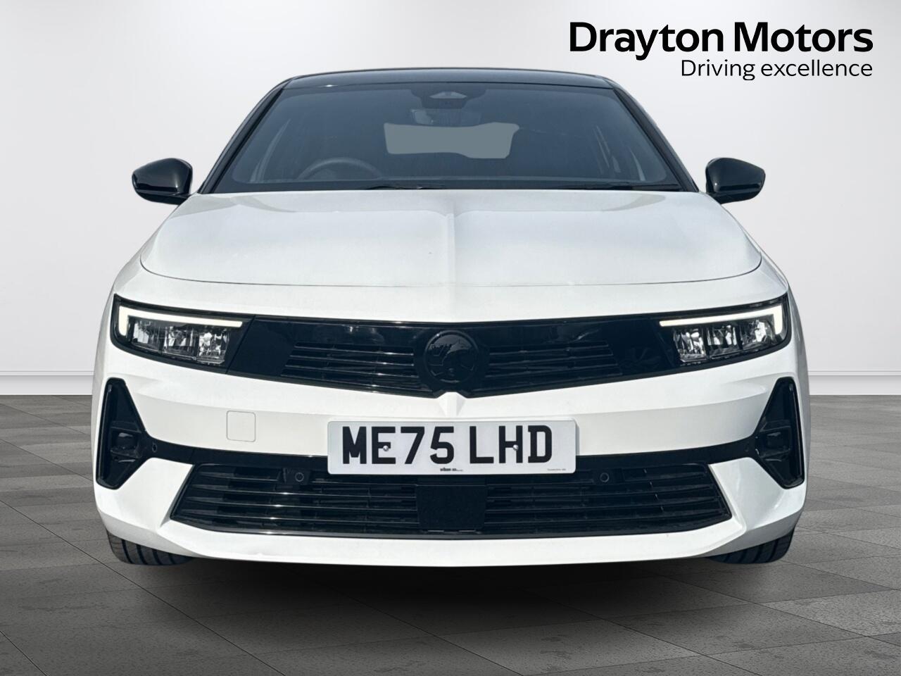 Used Vauxhall Astra 2026 for sale - 77440692: Photo 3