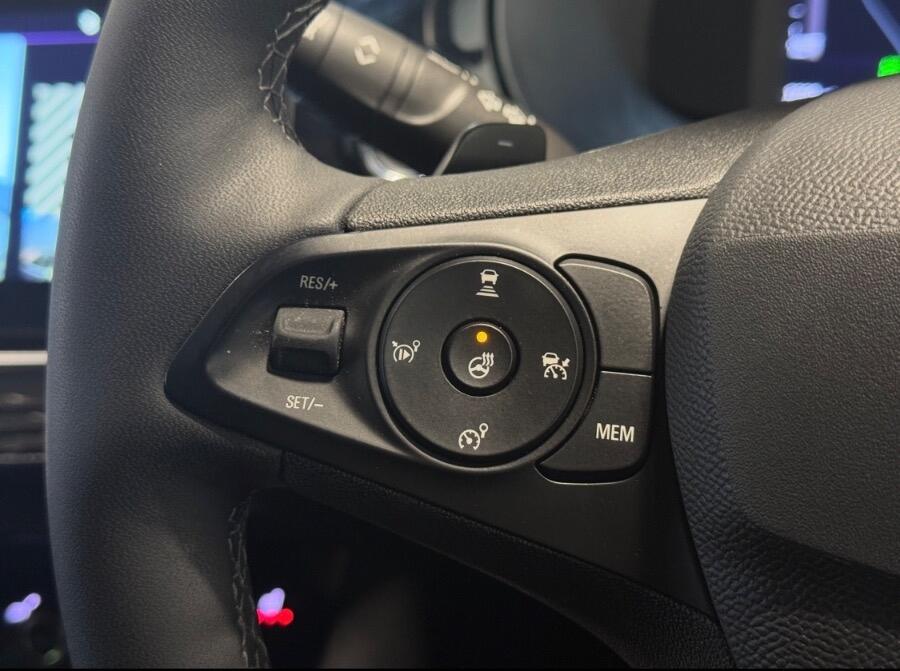 Used Vauxhall Corsa 2025 for sale - 77331024: Photo 9