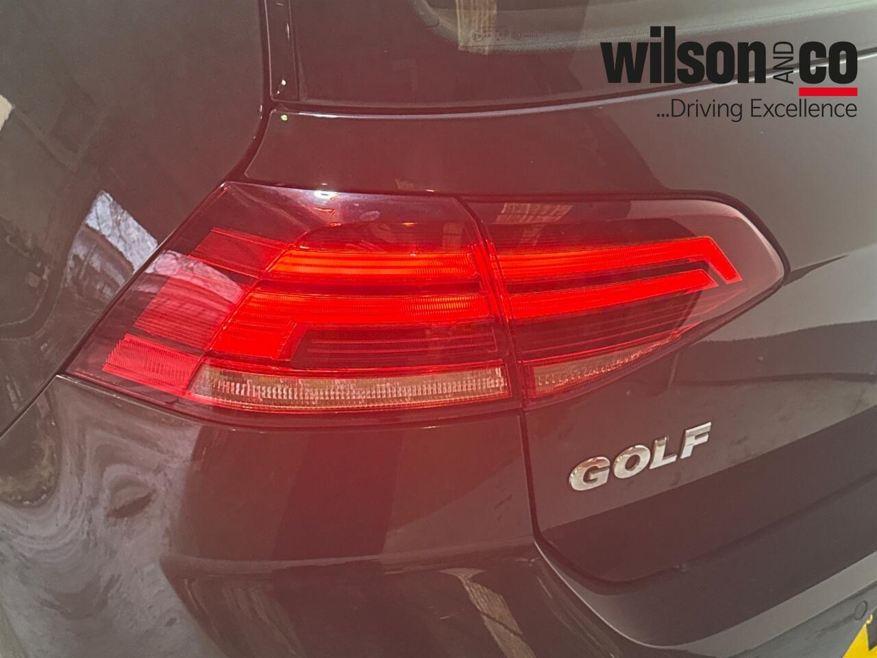 Used Volkswagen Golf 2018 for sale - 77344898: Photo 42