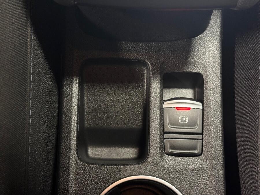 Used Renault Captur 2022 for sale - 76327132: Photo 16