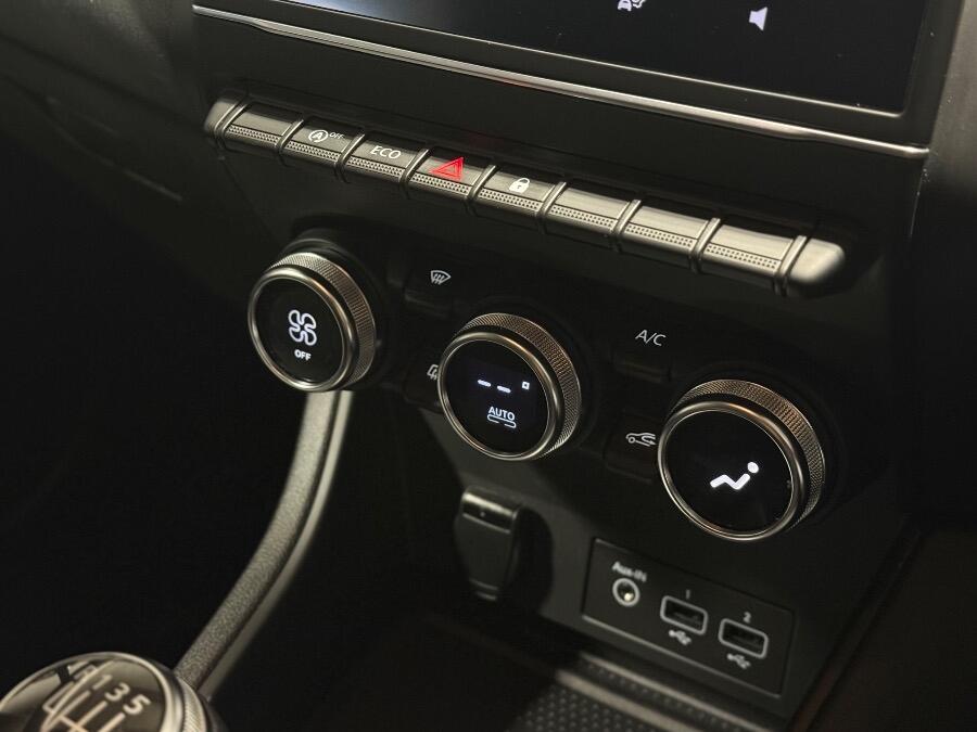 Used Renault Captur 2022 for sale - 76327132: Photo 31