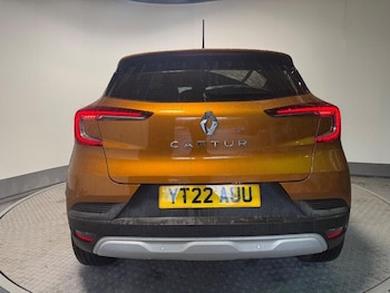 Used Renault Captur 2022 for sale - 76327132: Photo