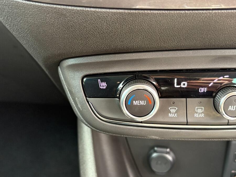 Used Vauxhall Crossland 2022 for sale - 77143932: Photo 41