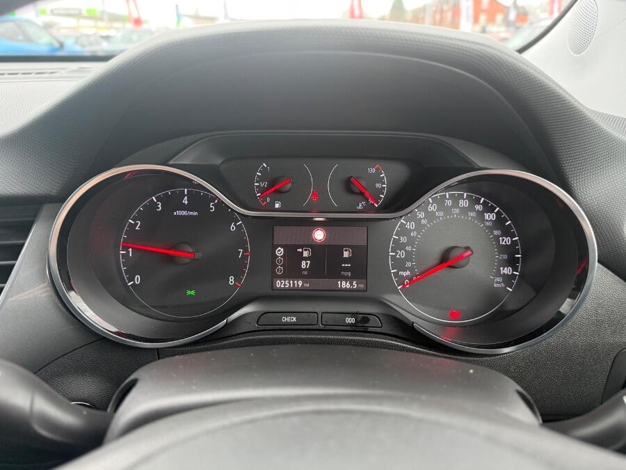 Used Vauxhall Crossland 2023 for sale - 77330614: Photo 22