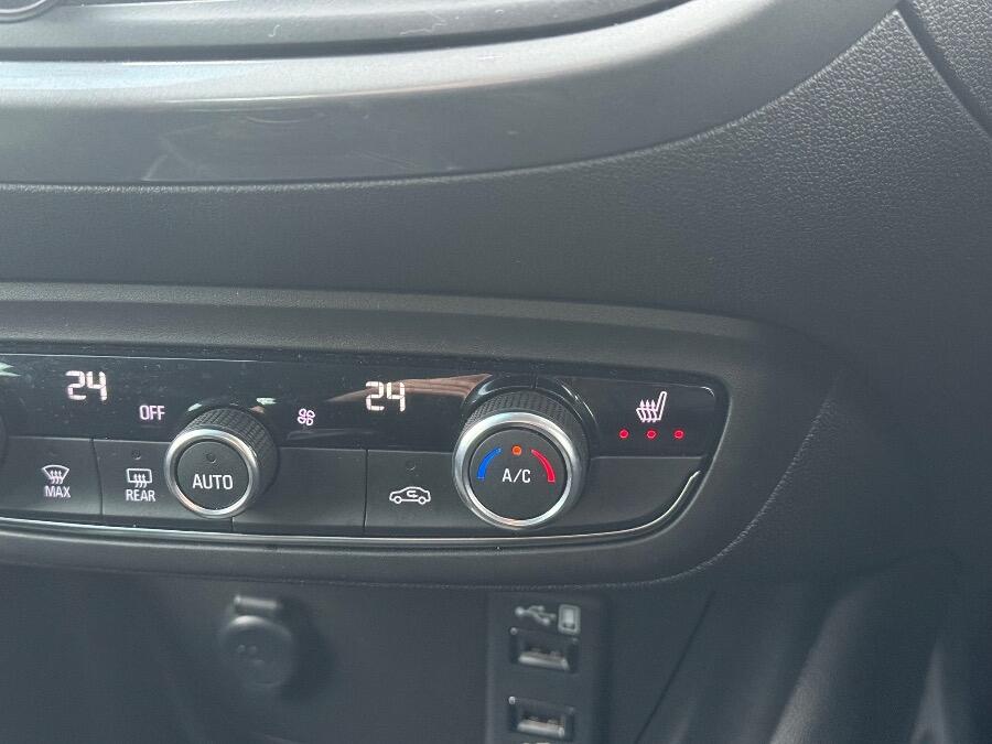 Used Vauxhall Crossland 2023 for sale - 77330614: Photo 26