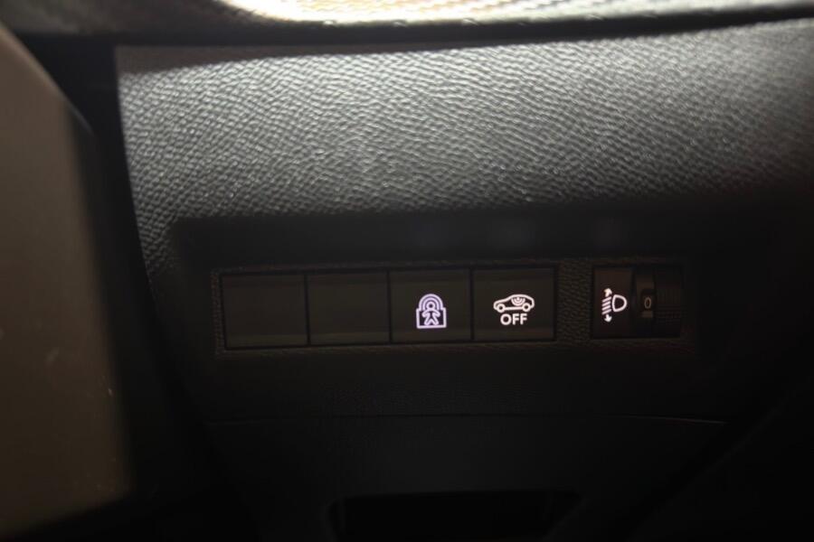 Used Peugeot 208 2024 for sale - 76645824: Photo 11