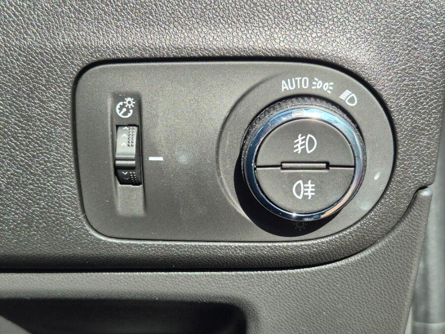 Used Vauxhall Crossland 2023 for sale - 77330609: Photo 22