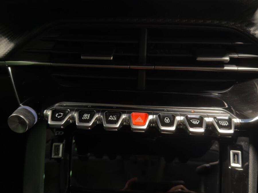 Used Peugeot 208 2023 for sale - 77320552: Photo 11