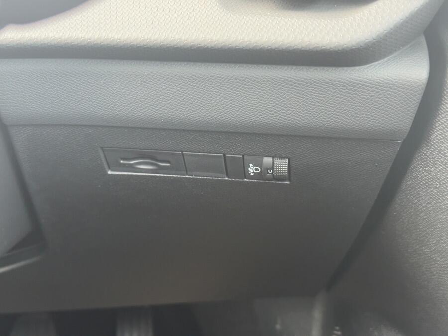 Used Vauxhall Astra 2025 for sale - 76473444: Photo 12