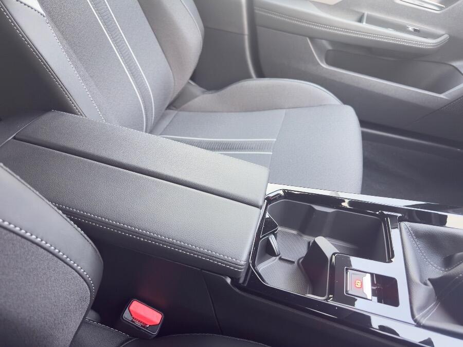 Used Vauxhall Astra 2025 for sale - 76473444: Photo 38