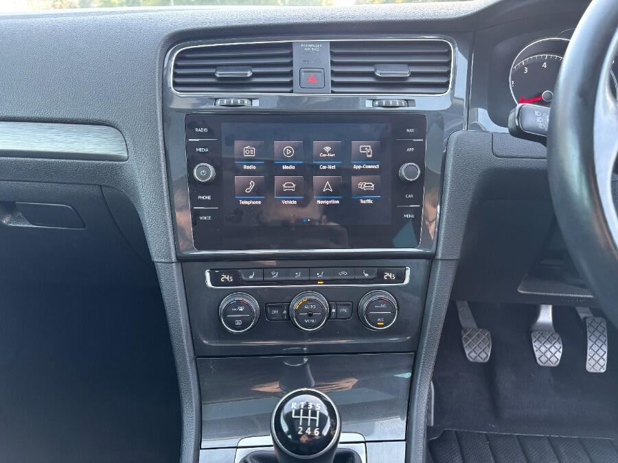 Used Volkswagen Golf 2020 for sale - 76753079: Photo 39