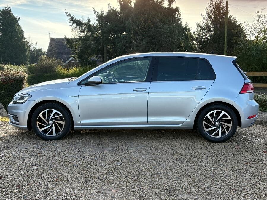 Used Volkswagen Golf 2020 for sale - 76753079: Photo 6