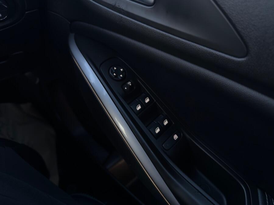 Used Vauxhall Grandland for sale - 76742753: Photo 27