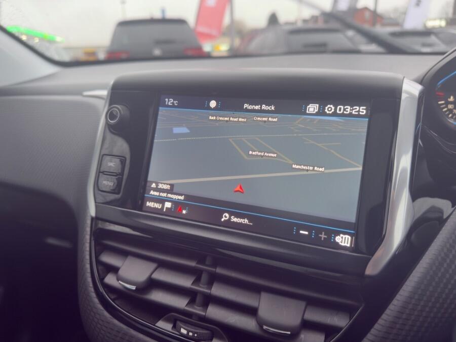 Used Peugeot 2008 2018 for sale - 76441376: Photo 11