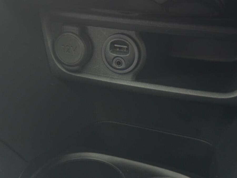 Used Peugeot 2008 2018 for sale - 76441376: Photo 12