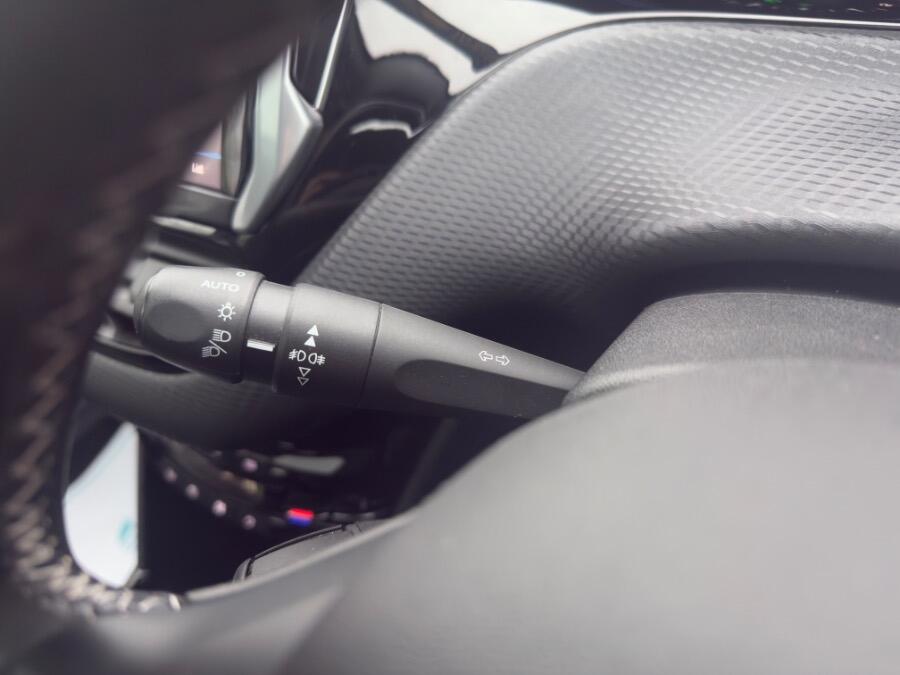 Used Peugeot 2008 2018 for sale - 76441376: Photo 20