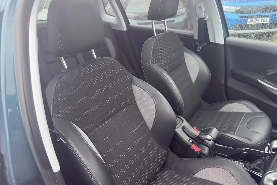 Used Peugeot 2008 2018 for sale - 76441376: Photo 8