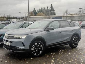 2025 (25) - 1.2 Mhev Gs Suv 5dr Petrol Hybrid E Dct Euro 6 (s/s) (136 Ps)