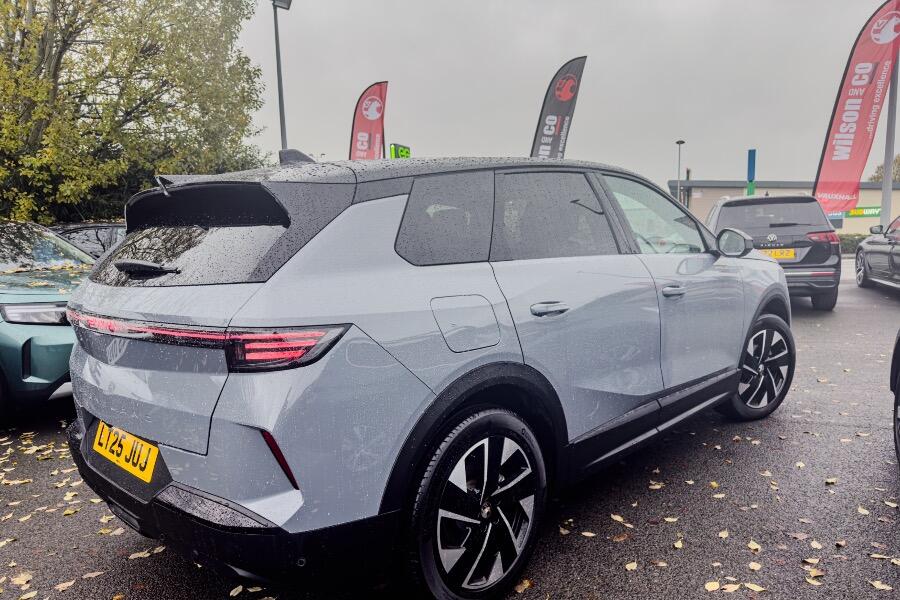 Used Vauxhall Grandland 2025 for sale - 76473395: Photo 2