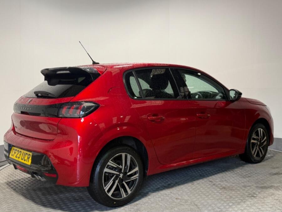 Used Peugeot 208 2023 for sale - 76440308: Photo 3