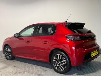 Used Peugeot 208 2023 for sale - 76440308: Photo