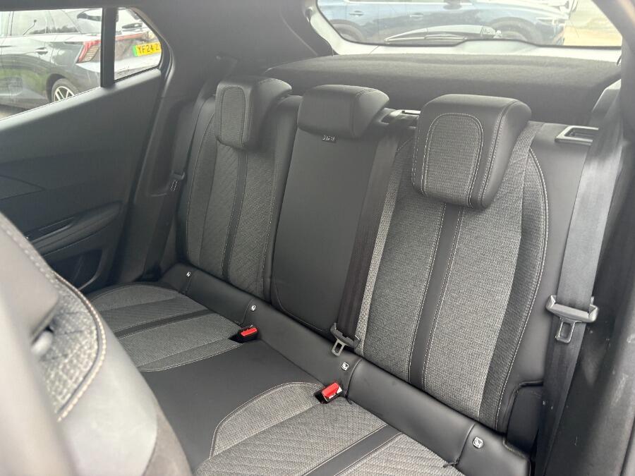 Used Peugeot 2008 2025 for sale - 76408536: Photo 26