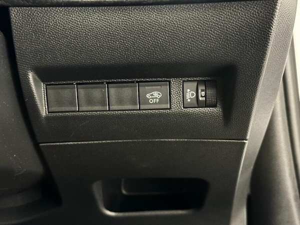 Used Peugeot 2008 2025 for sale - 76189910: Photo 43