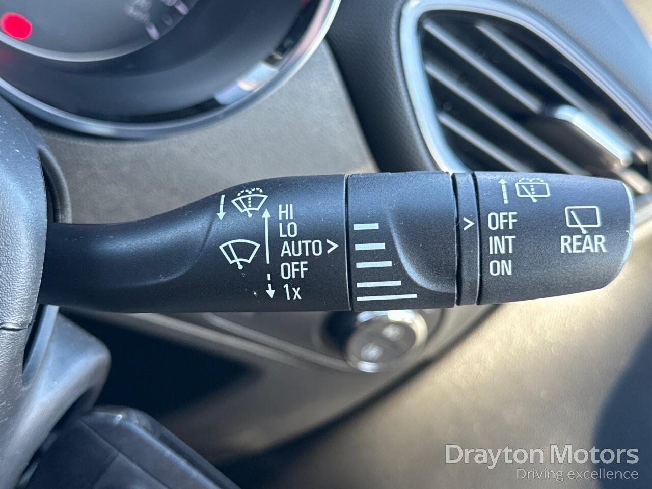 Used Vauxhall Crossland for sale - 78116218: Photo 32