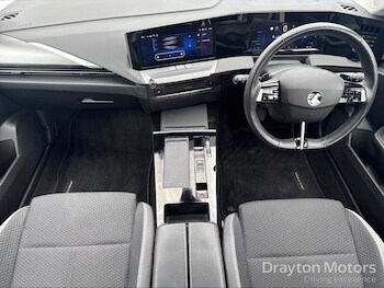 Used Vauxhall Astra 2023 for sale - 78019752: Photo