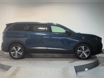 Used Peugeot 5008 2021 for sale - 76585191: Photo