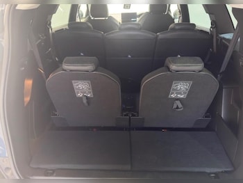 Used Peugeot 5008 2021 for sale - 76585191: Photo