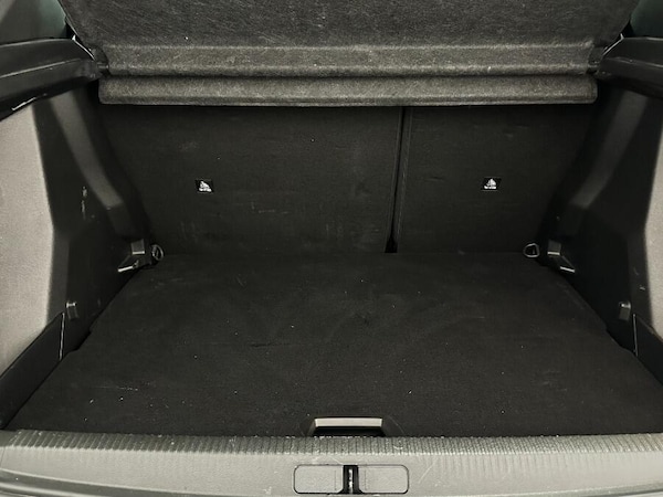 Used Peugeot 2008 2023 for sale - 76083939: Photo 15