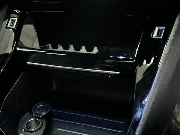 Used Peugeot 2008 2023 for sale - 76083939: Photo 22