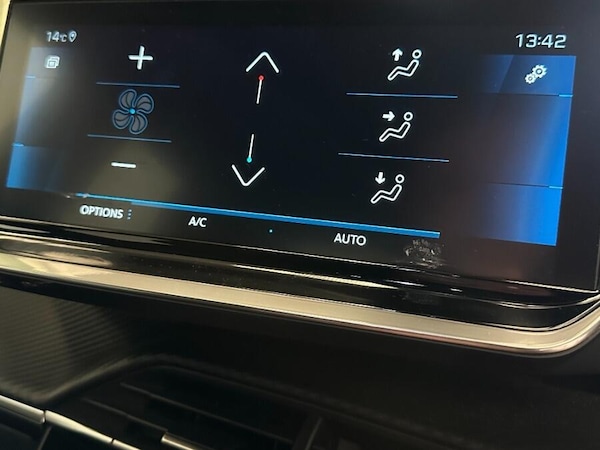 Used Peugeot 2008 2023 for sale - 76083939: Photo 28