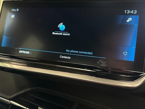 Used Peugeot 2008 2023 for sale - 76083939: Photo 31